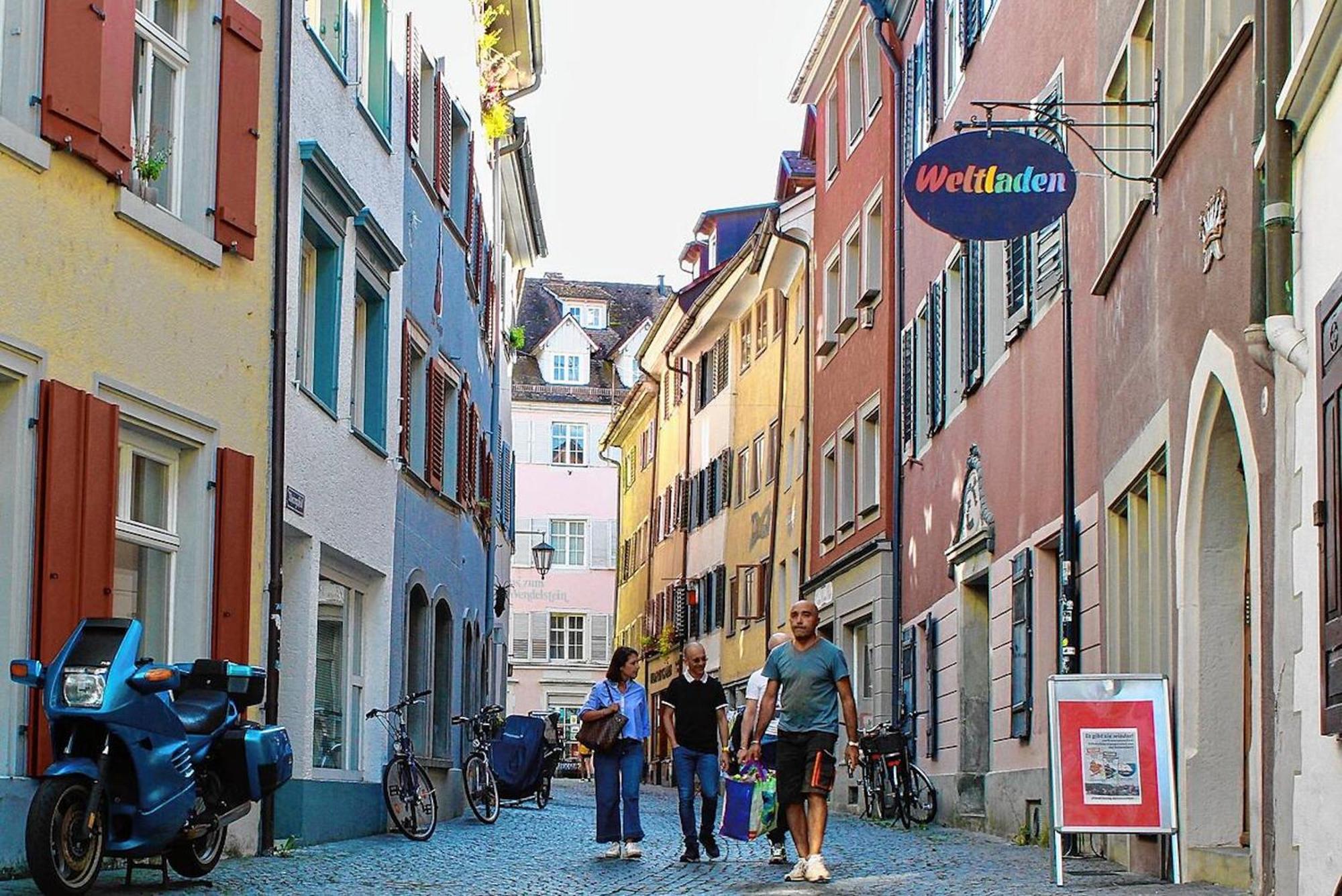 Apartamento Zentrale Wohlfuehloase Inkl Parkplatz - Zum Blauen Schild Constanza Exterior foto